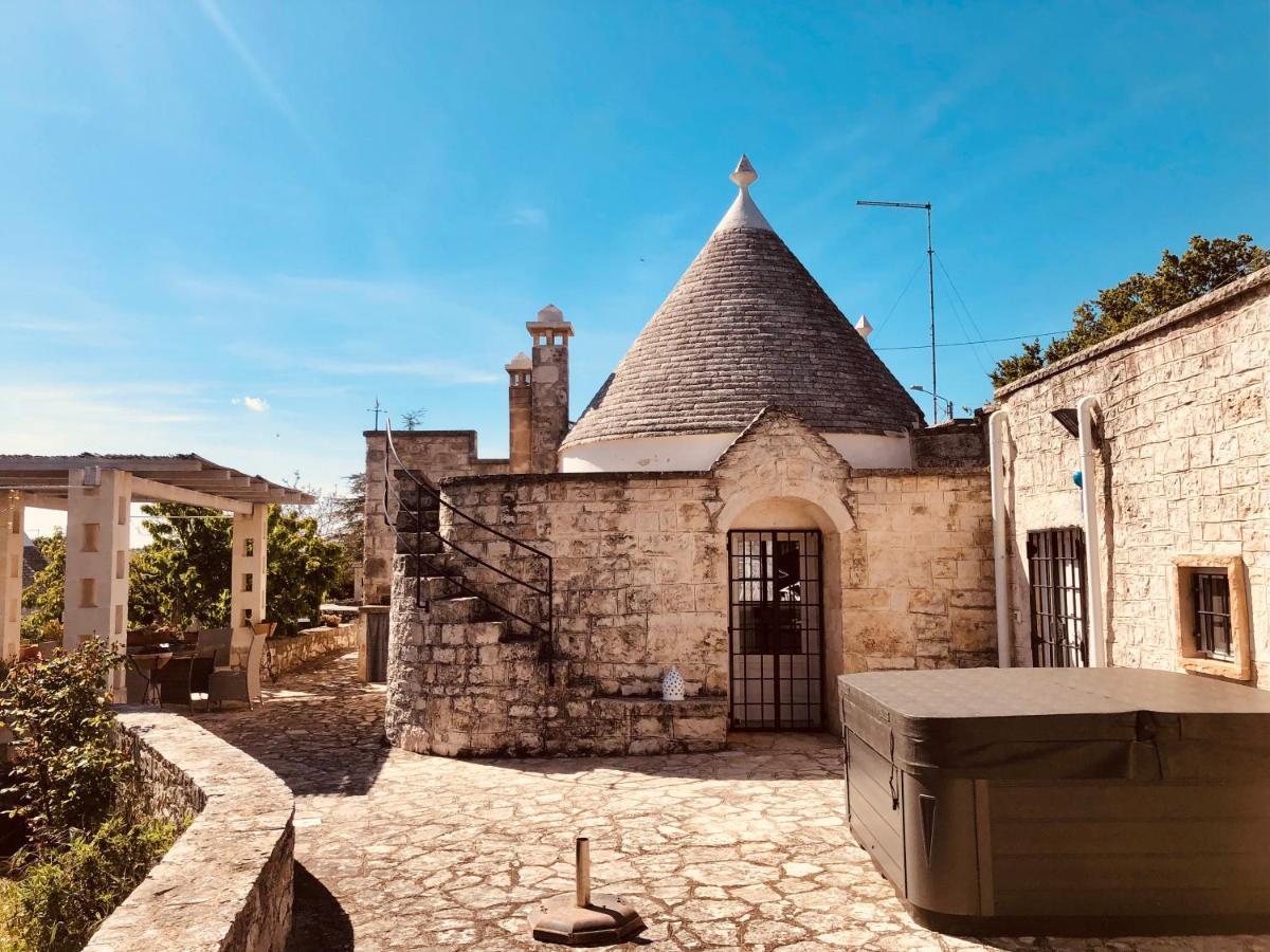 Hostal Trulli Di Zia Tata Locorotondo Exterior foto