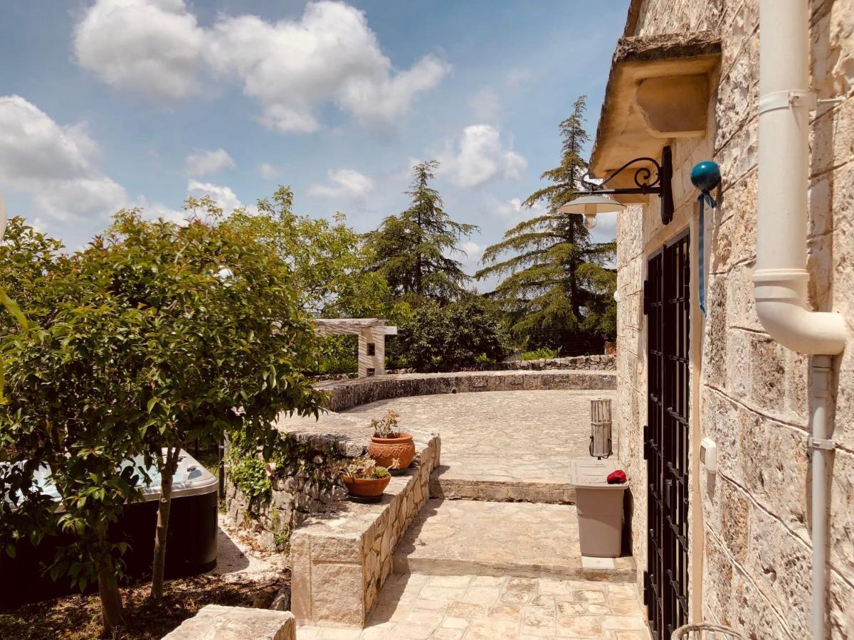 Hostal Trulli Di Zia Tata Locorotondo Exterior foto